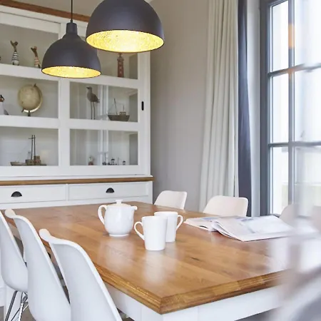 Reetland Am - Luxus Reetdachvilla Mit 3 Schlafzimmern, Sauna Und Kamin E17